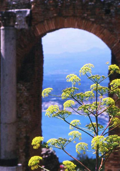 14-Taormina,12 aprile 1998.jpg